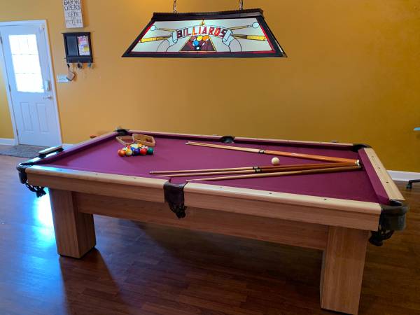 SOLO® - Jeffersontown - Complete Pool Table Set-57