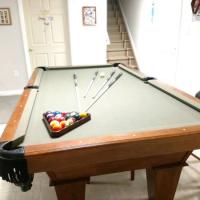 Pool table with Accessories