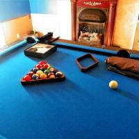 Professional Pool Table